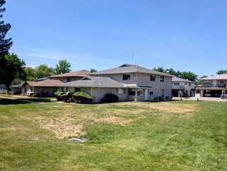 3677 Galena Dr #3, Auburn, CA 95602