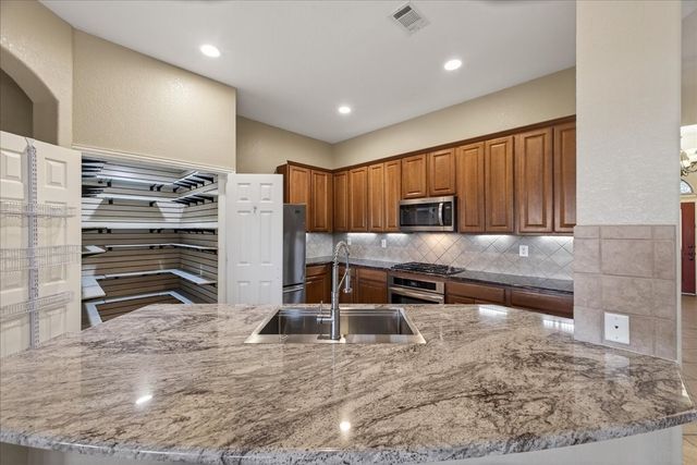 829 Greenwood Drive, Burleson, TX 76028