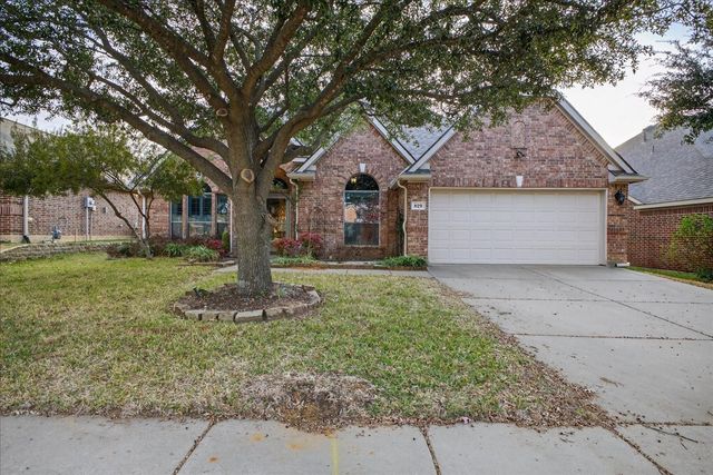 829 Greenwood Drive, Burleson, TX 76028