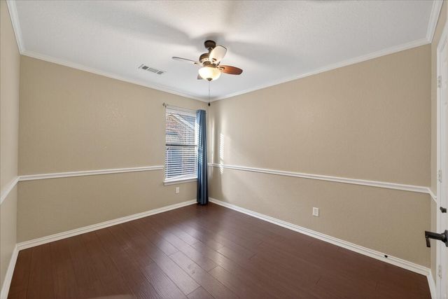 829 Greenwood Drive, Burleson, TX 76028