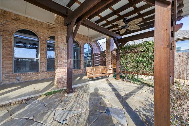 829 Greenwood Drive, Burleson, TX 76028