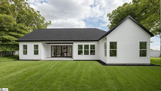 2063 Blessed Drive, Inman, SC 29349