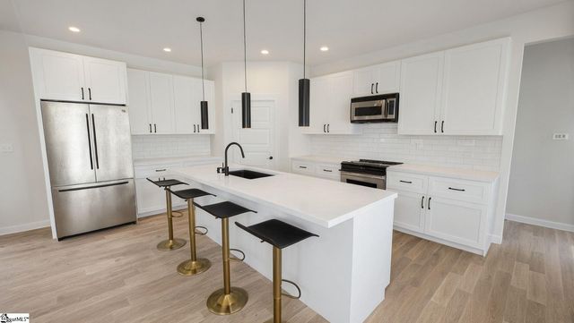 2063 Blessed Drive, Inman, SC 29349