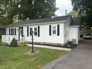 649 Wabash Avenue, Chesterton, IN 46304