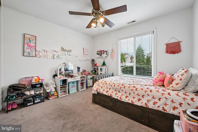 11 OLD MILL RD, Sewell, NJ 08080