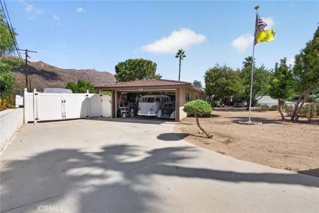 20401 Stanford Avenue, Riverside, CA 92507