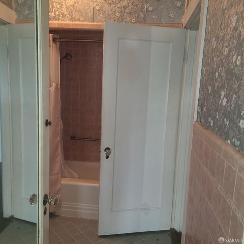 519 12th Avenue, San Francisco, CA 94118