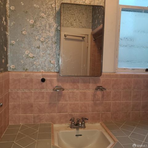 519 12th Avenue, San Francisco, CA 94118