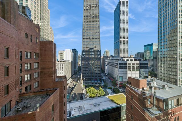 57 E Delaware Place 1802, Chicago, IL 60611