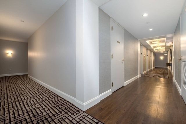 57 E Delaware Place 1802, Chicago, IL 60611