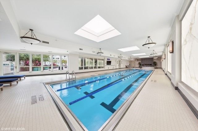 57 E Delaware Place 1802, Chicago, IL 60611