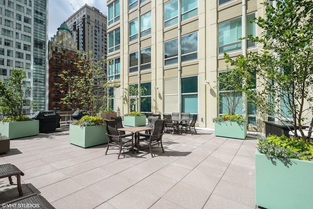 57 E Delaware Place 1802, Chicago, IL 60611