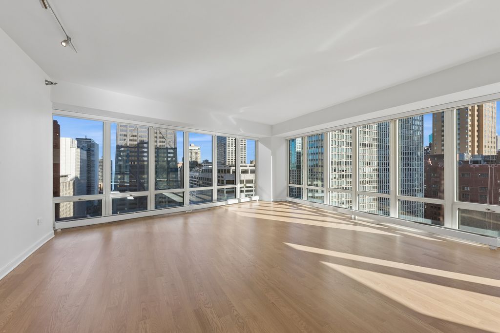 57 E Delaware Place 1802, Chicago, IL 60611 — photo 5