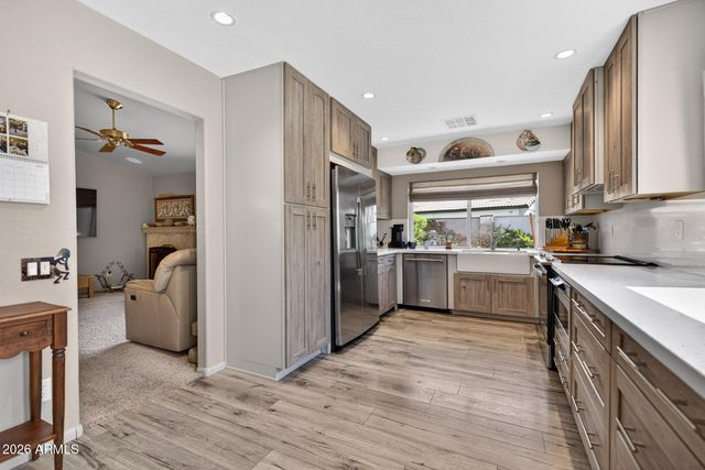 975 E LOBSTER TRAP Lane, Tempe, AZ 85283