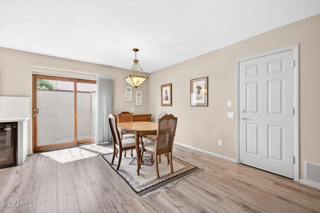 975 E LOBSTER TRAP Lane, Tempe, AZ 85283