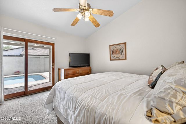 975 E LOBSTER TRAP Lane, Tempe, AZ 85283