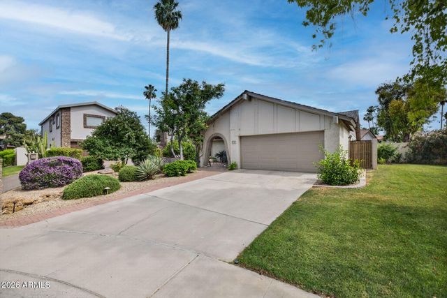 975 E LOBSTER TRAP Lane, Tempe, AZ 85283