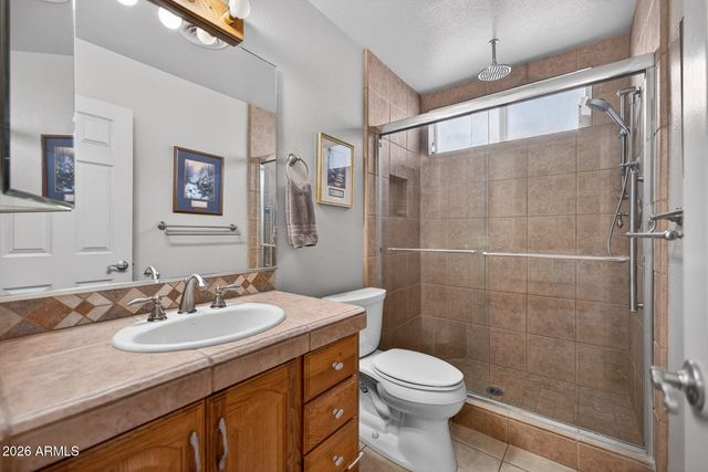 975 E LOBSTER TRAP Lane, Tempe, AZ 85283