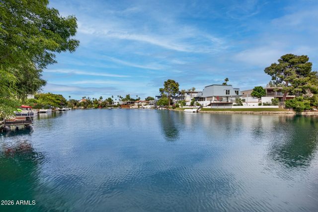 975 E LOBSTER TRAP Lane, Tempe, AZ 85283