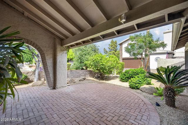 975 E LOBSTER TRAP Lane, Tempe, AZ 85283