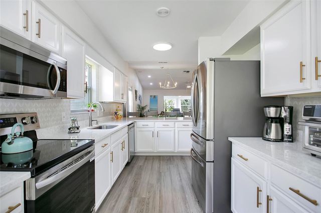 32222 SUMMERTREE CIRCLE, Leesburg, FL 34748