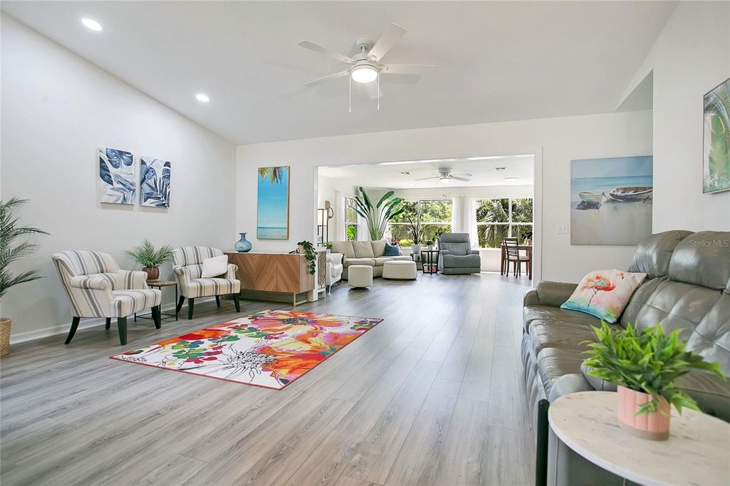 Image 13 of property listing at 32222 SUMMERTREE CIRCLE, Leesburg, FL 34748