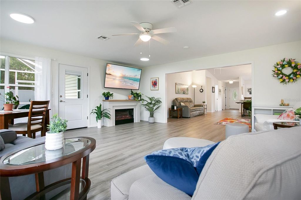 Image 17 of property listing at 32222 SUMMERTREE CIRCLE, Leesburg, FL 34748