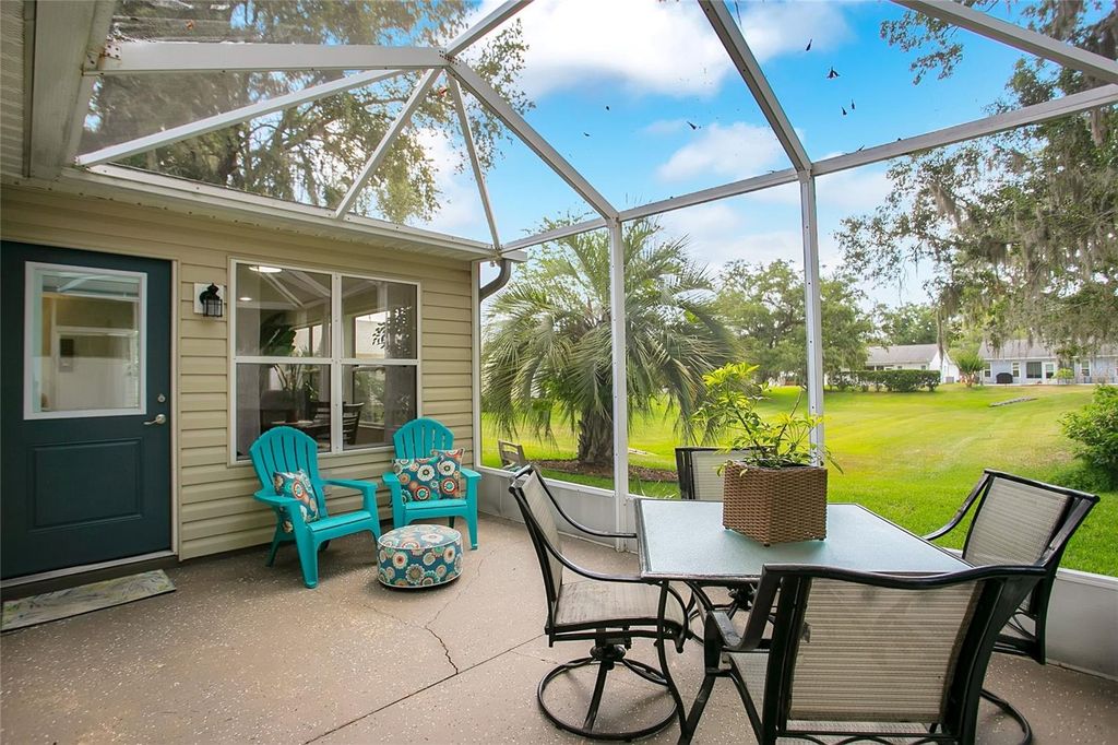 Image 30 of property listing at 32222 SUMMERTREE CIRCLE, Leesburg, FL 34748