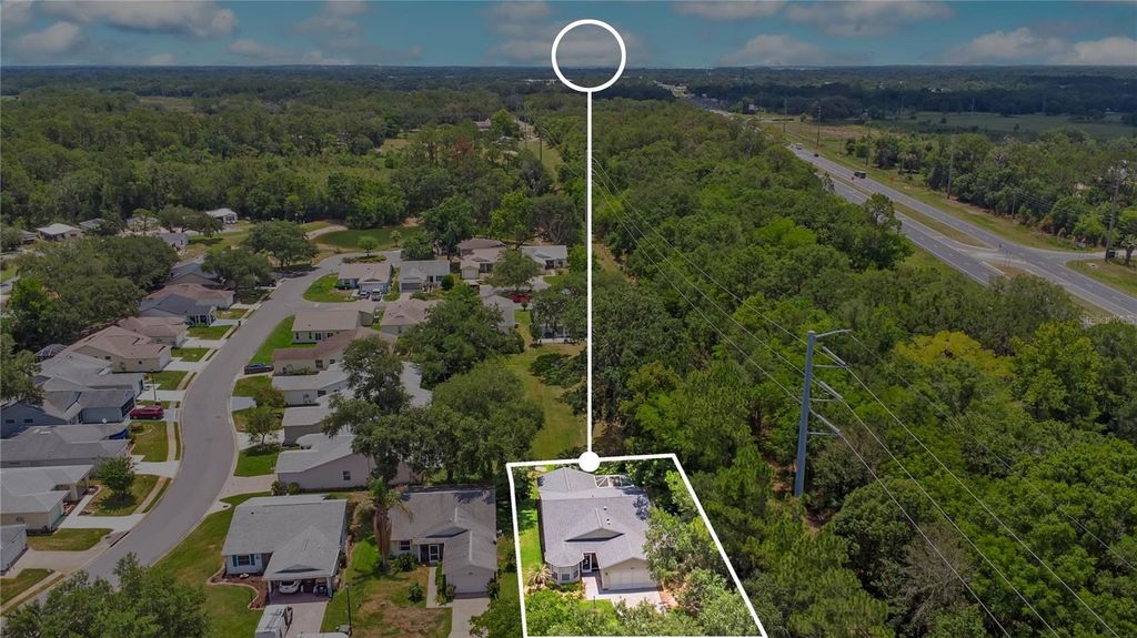 Image 35 of property listing at 32222 SUMMERTREE CIRCLE, Leesburg, FL 34748
