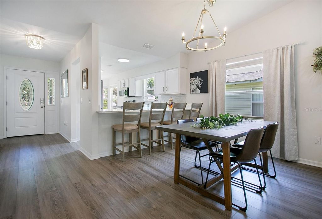 Image 7 of property listing at 32222 SUMMERTREE CIRCLE, Leesburg, FL 34748