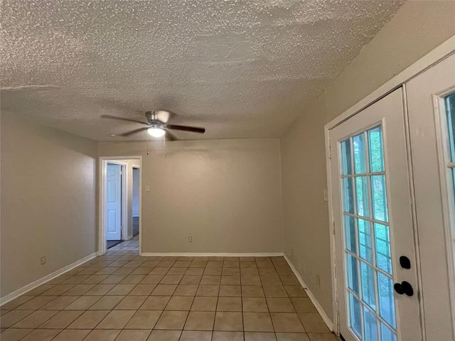 5250 Dumore Drive, Houston, TX 77048