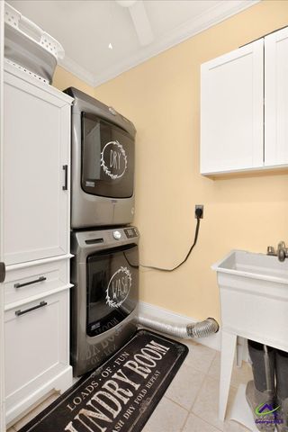1499 Bonner Gilbert, Macon, GA 31220