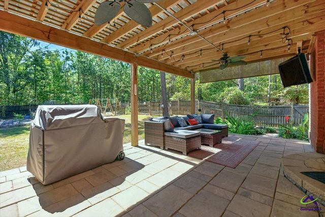 1499 Bonner Gilbert, Macon, GA 31220