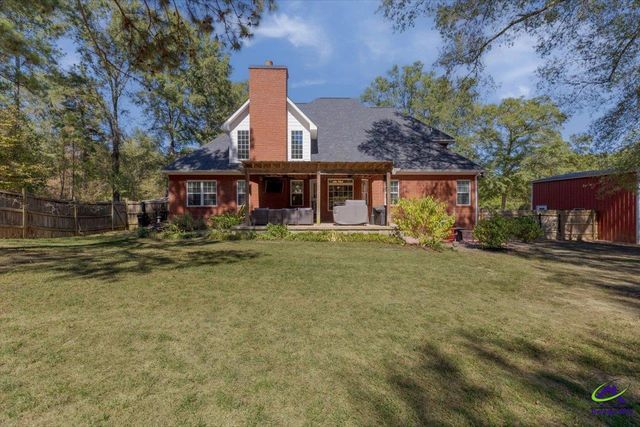 1499 Bonner Gilbert, Macon, GA 31220
