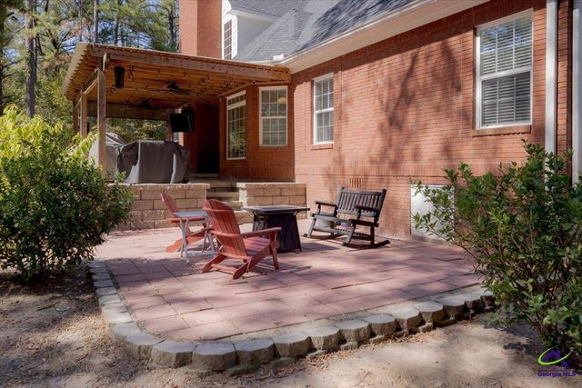1499 Bonner Gilbert, Macon, GA 31220