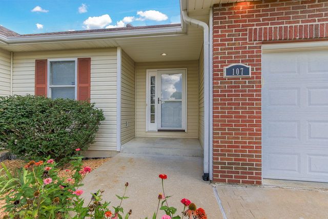 107 SNOW PEAK CT, Columbia, MO 65202