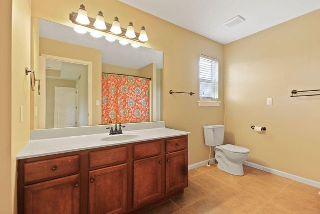 107 SNOW PEAK CT, Columbia, MO 65202