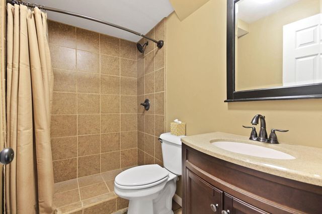 107 SNOW PEAK CT, Columbia, MO 65202