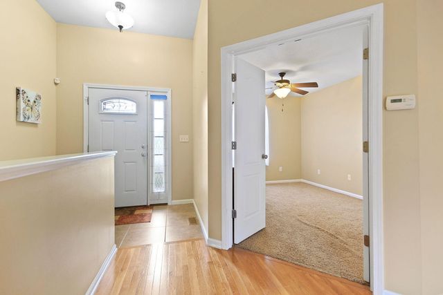 107 SNOW PEAK CT, Columbia, MO 65202