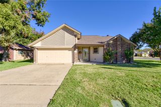 10150 Little Valley Road, Fort Worth, TX 76108