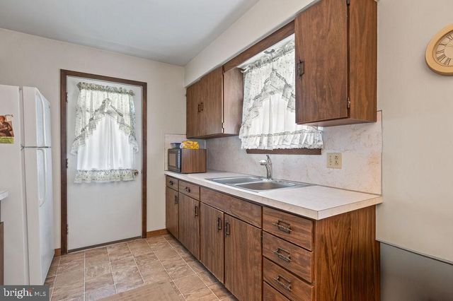 65 KLINES RD, Maxatawny, PA 19538