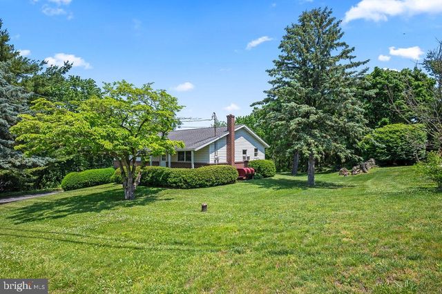 65 KLINES RD, Maxatawny, PA 19538