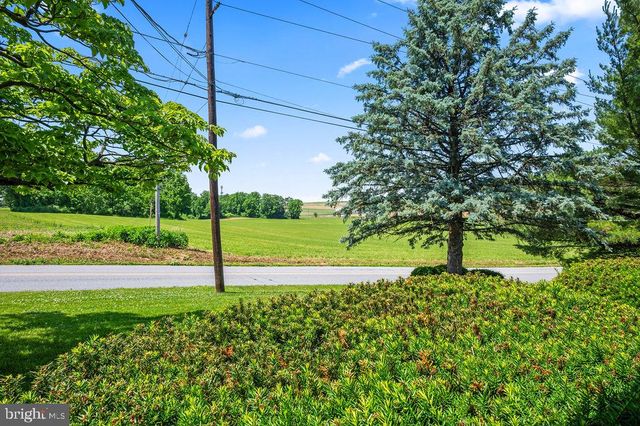 65 KLINES RD, Maxatawny, PA 19538