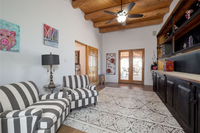 171 San Marcos Loop, Santa Fe, NM 87508
