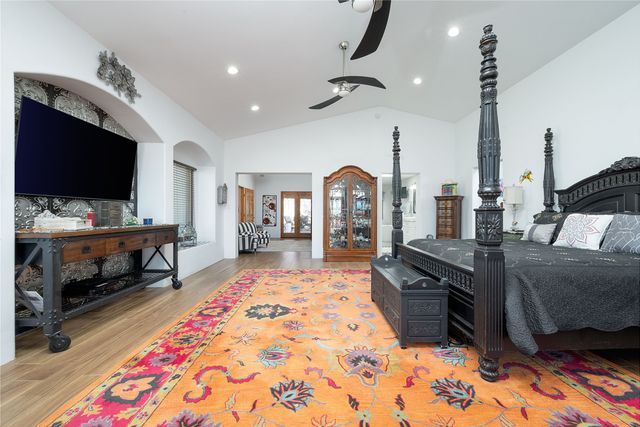 171 San Marcos Loop, Santa Fe, NM 87508