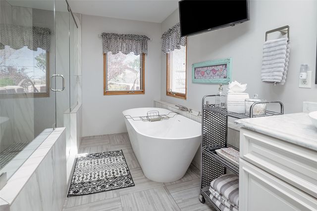 171 San Marcos Loop, Santa Fe, NM 87508