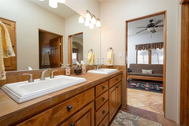 171 San Marcos Loop, Santa Fe, NM 87508