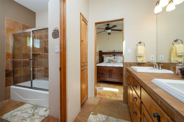 171 San Marcos Loop, Santa Fe, NM 87508