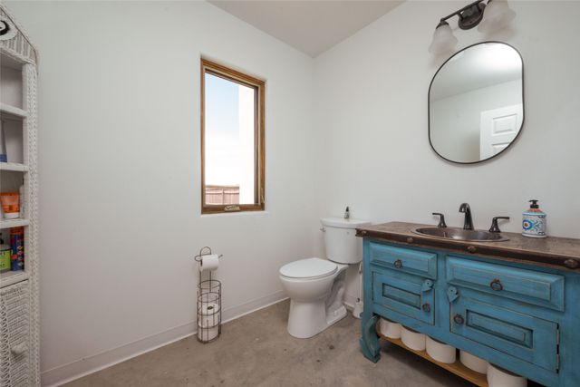 171 San Marcos Loop, Santa Fe, NM 87508