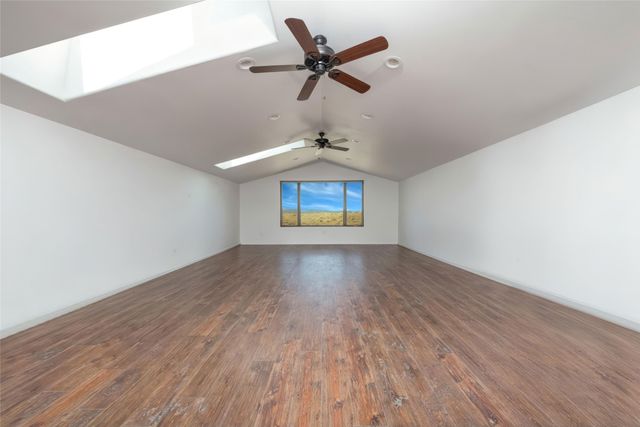 171 San Marcos Loop, Santa Fe, NM 87508